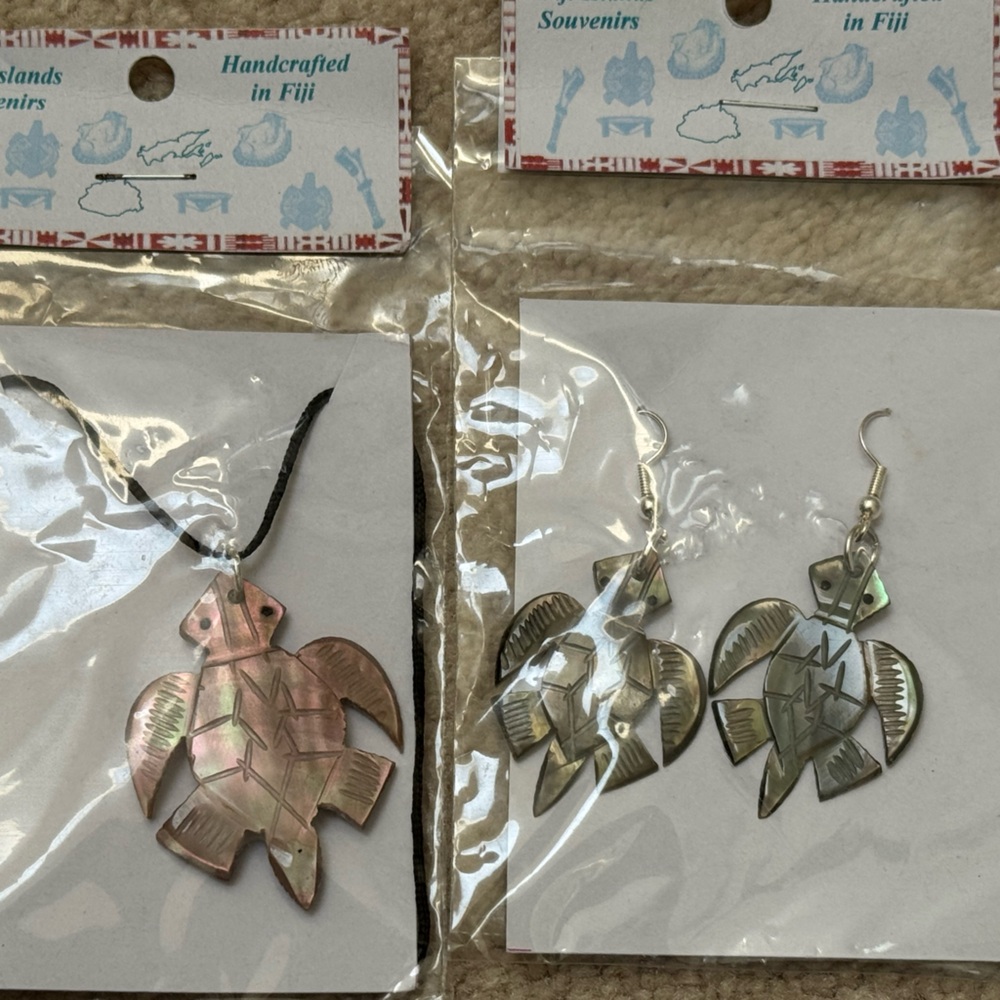 Pinkish and Silver Turtle shell Earrings and Necklace Set bought in Fiji